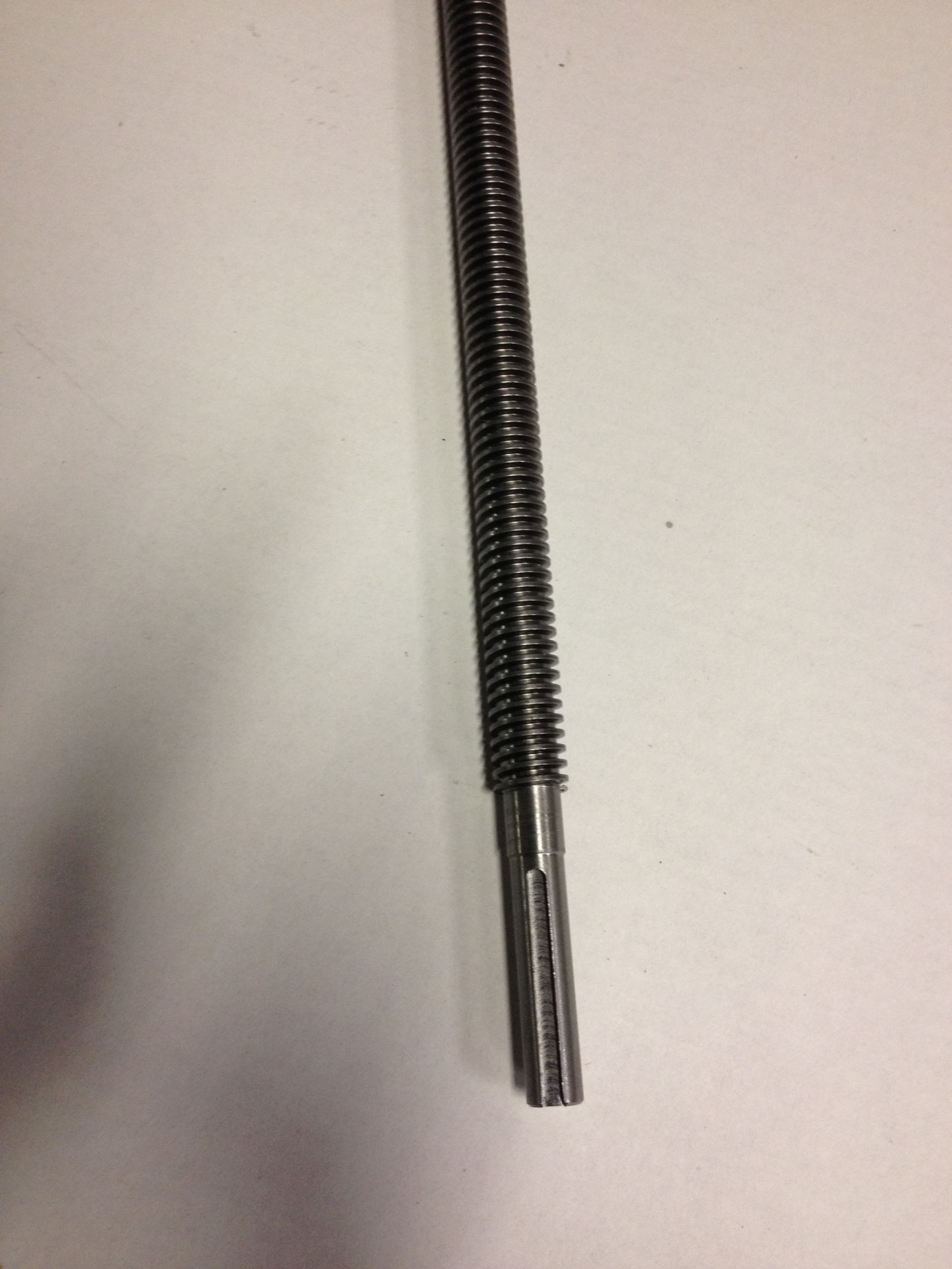 Vite Trapezoidale Sinistra RPTS 22x5 - 1 Metro | Precisione ISO 2901 Per Meccanica, CNC